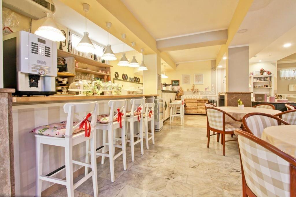 טיבולי טרמה Hotel La Maison Delle Terme מראה חיצוני תמונה