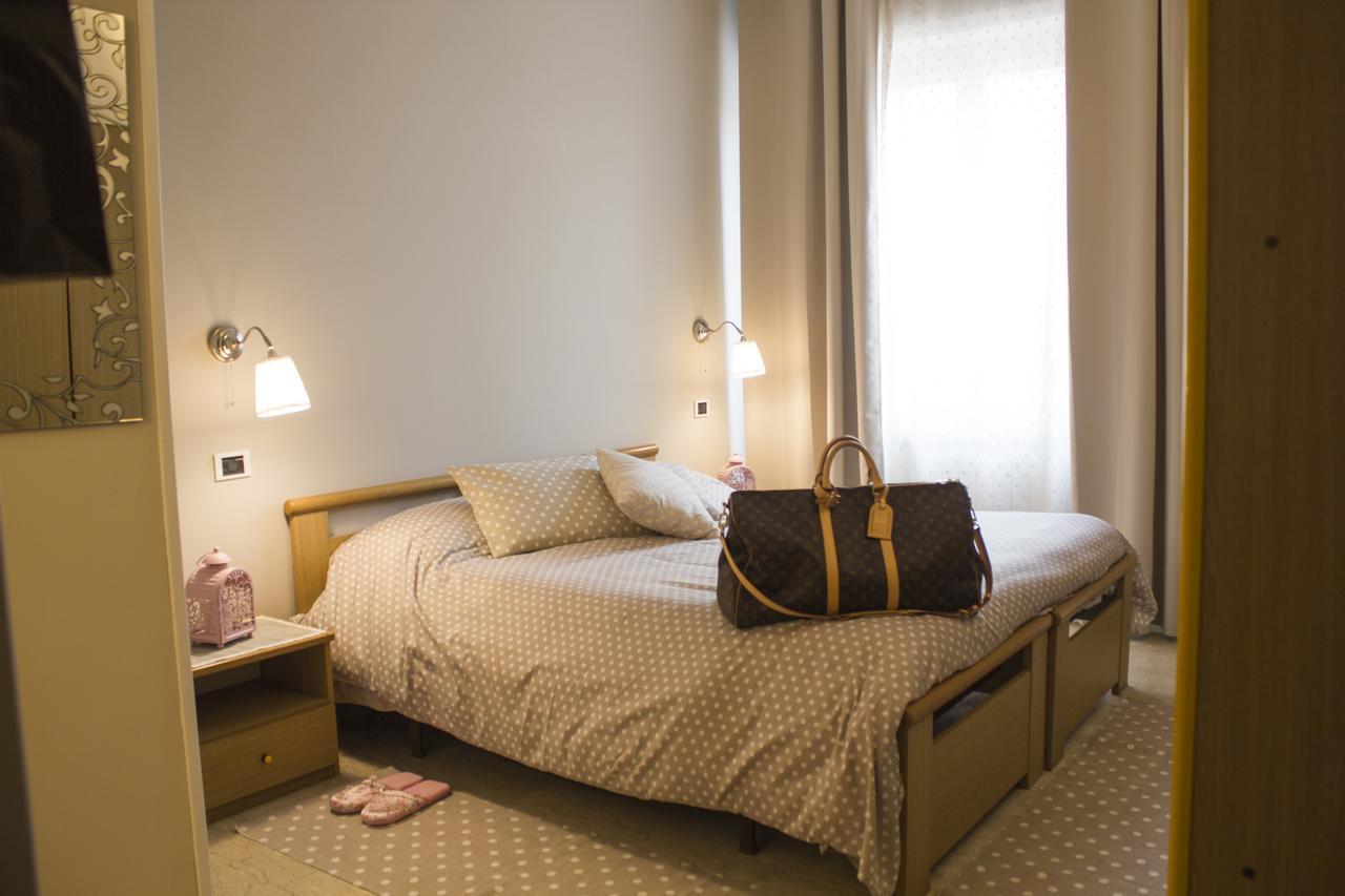 טיבולי טרמה Hotel La Maison Delle Terme מראה חיצוני תמונה
